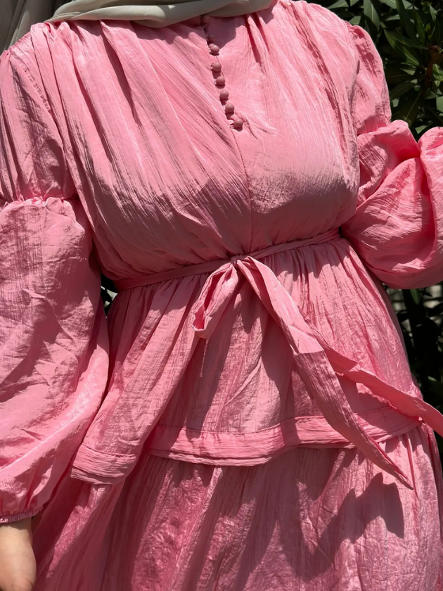 pembe elbise